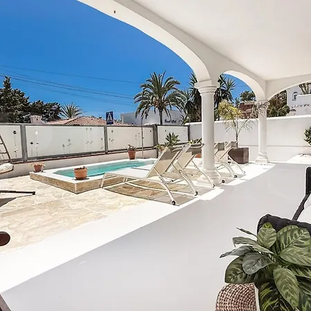 Villa House With Pool And Rooftop Terrace Rems *